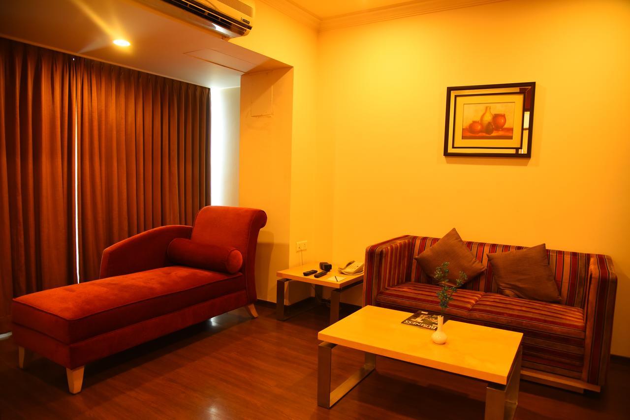 Royal Orchid Suites Whitefield Bengaluru Kültér fotó